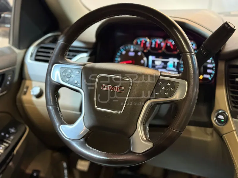 2019 جي ام سي يوكون اس ال تي