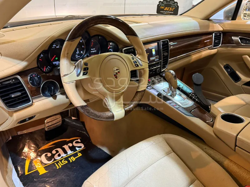 2013 بورش بانميرا 4