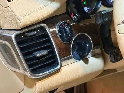 2013 بورش بانميرا 4