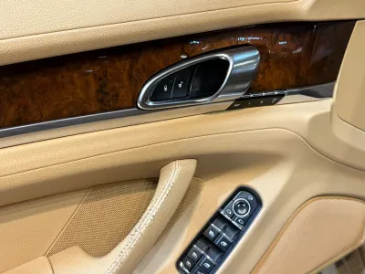 2013 بورش بانميرا 4