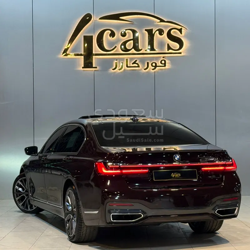 2021 بي ام دبليو الفئة السابعة 730 إل أي