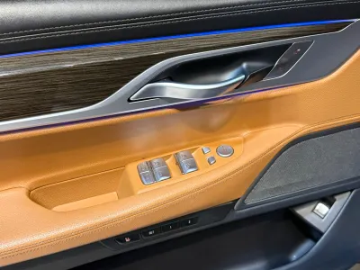 2021 بي ام دبليو الفئة السابعة 730 إل أي