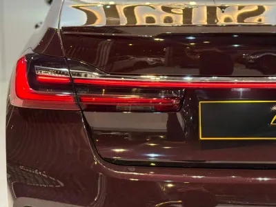 2021 بي ام دبليو الفئة السابعة 730 إل أي