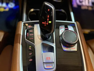 2021 بي ام دبليو الفئة السابعة 730 إل أي