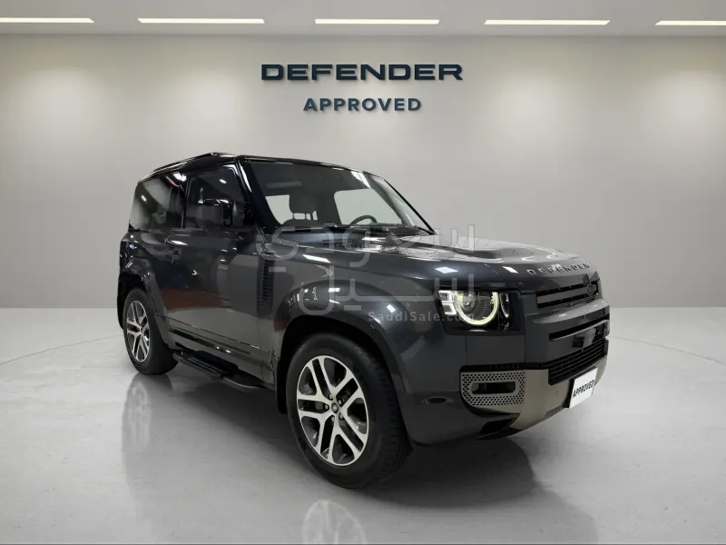 2025 لاند روفر ديفيندر اتش اس اي