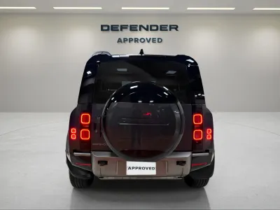 2025 لاند روفر ديفيندر اتش اس اي