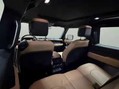 2025 لاند روفر ديفيندر اتش اس اي