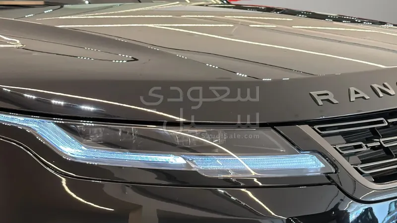 2025 لاند روفر رينج روفر ايفوك داينمك