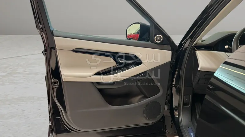 2025 لاند روفر رينج روفر ايفوك داينمك