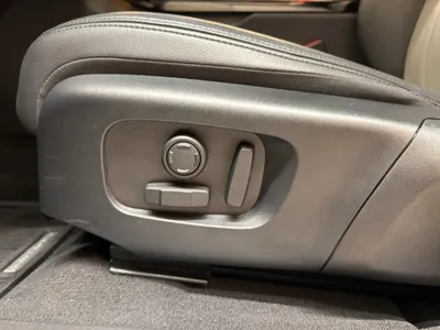 2025 لاند روفر رينج روفر ايفوك داينمك