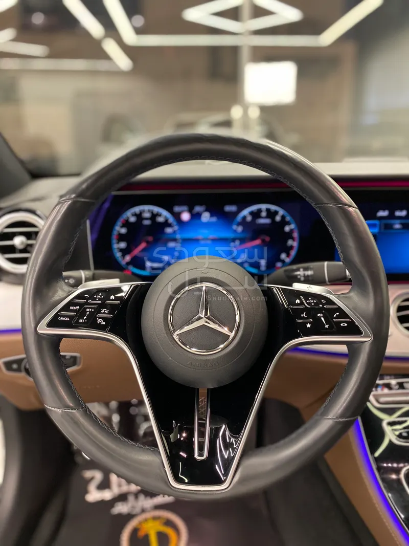 2021 مرسيدس - بنز إي 250