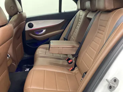 2021 مرسيدس - بنز إي 250