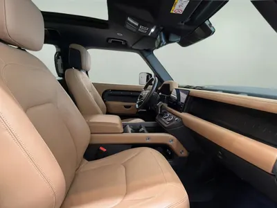 2025 لاند روفر ديفيندر اتش اس اي