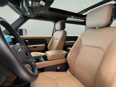 2025 لاند روفر ديفيندر اتش اس اي