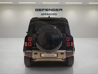 2025 لاند روفر ديفيندر اتش اس اي