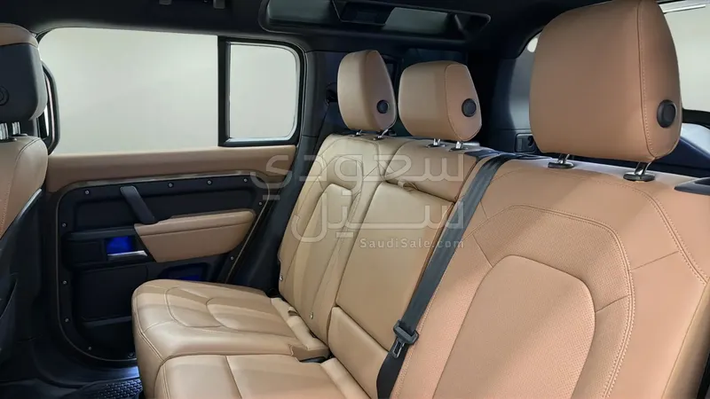 2026 لاند روفر رينج روفر اتش اس اي