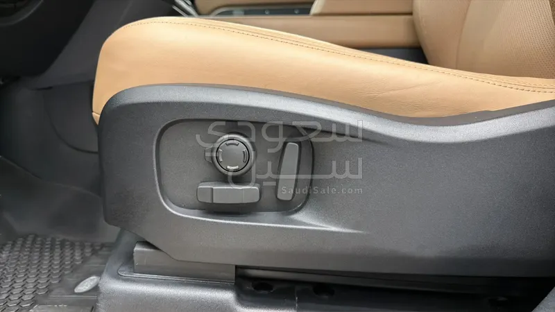 2026 لاند روفر رينج روفر اتش اس اي