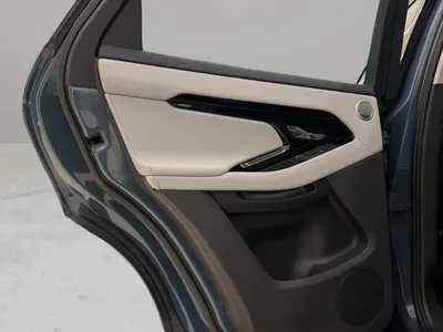 2025 لاند روفر رينج روفر ايفوك داينمك