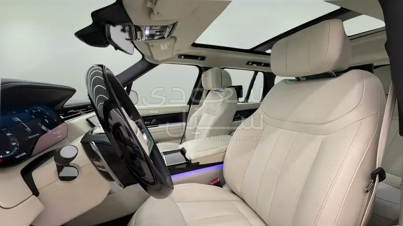 2025 لاند روفر رينج روفر اوتوبيوغرافي