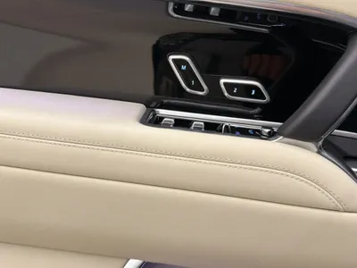 2025 لاند روفر رينج روفر اوتوبيوغرافي