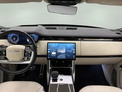 2025 لاند روفر رينج روفر اوتوبيوغرافي