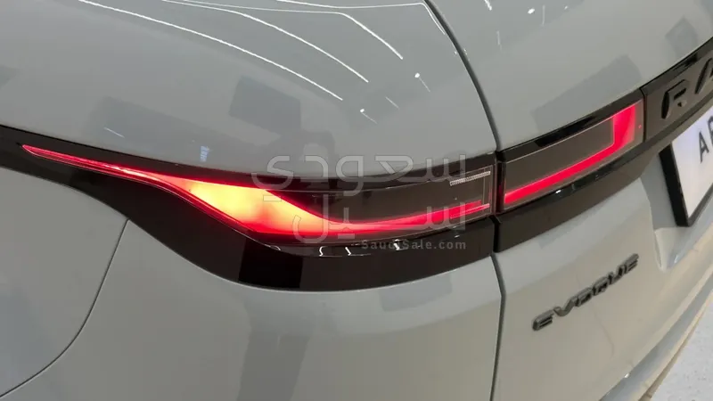 2025 لاند روفر رينج روفر ايفوك داينمك