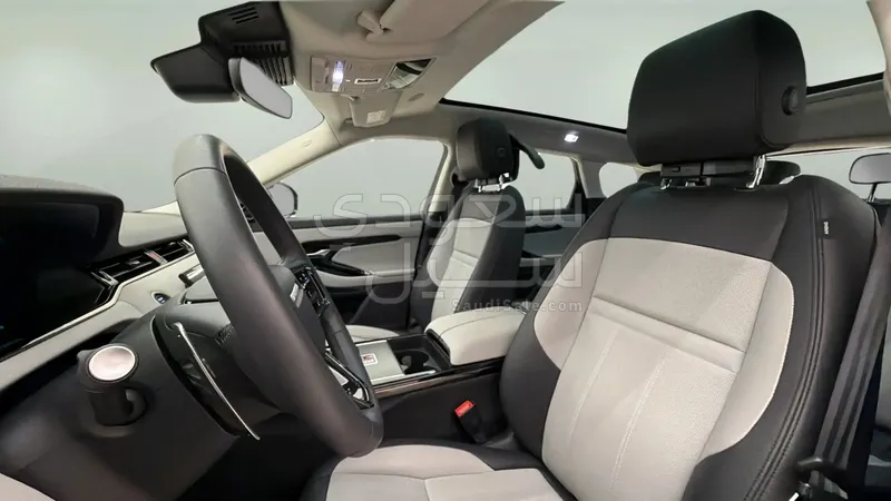 2025 لاند روفر رينج روفر ايفوك داينمك