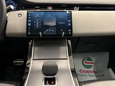 2025 لاند روفر رينج روفر ايفوك داينمك