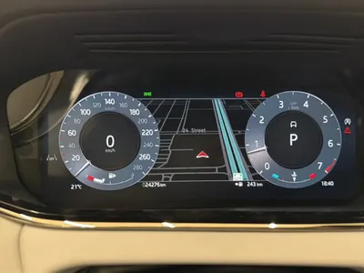 2025 لاند روفر رينج روفر ايفوك داينمك