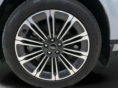 2025 لاند روفر رينج روفر ايفوك داينمك