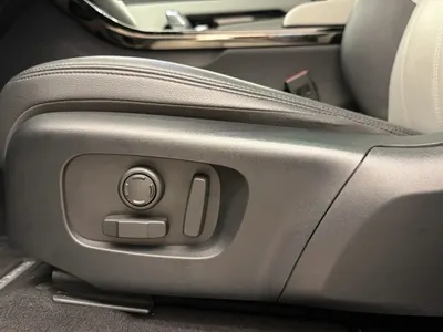 2025 لاند روفر رينج روفر ايفوك داينمك