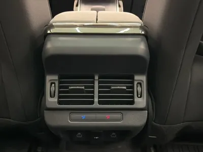 2025 لاند روفر رينج روفر ايفوك داينمك