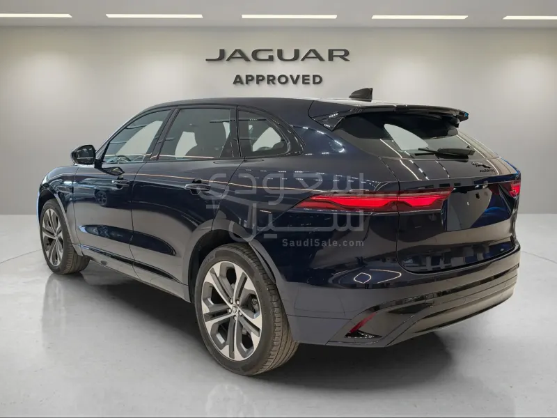 2024 جاكوار اف-بيس ار دايناميك