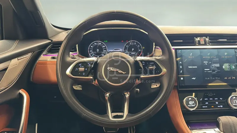 2024 جاكوار اف-بيس ار دايناميك