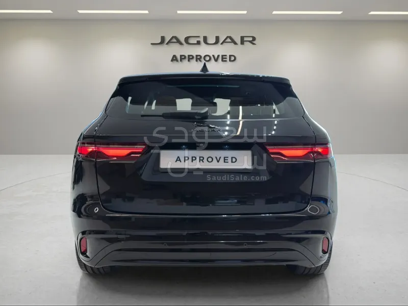 2024 جاكوار اف-بيس ار دايناميك