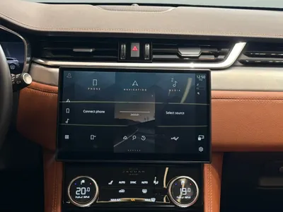 2024 جاكوار اف-بيس ار دايناميك