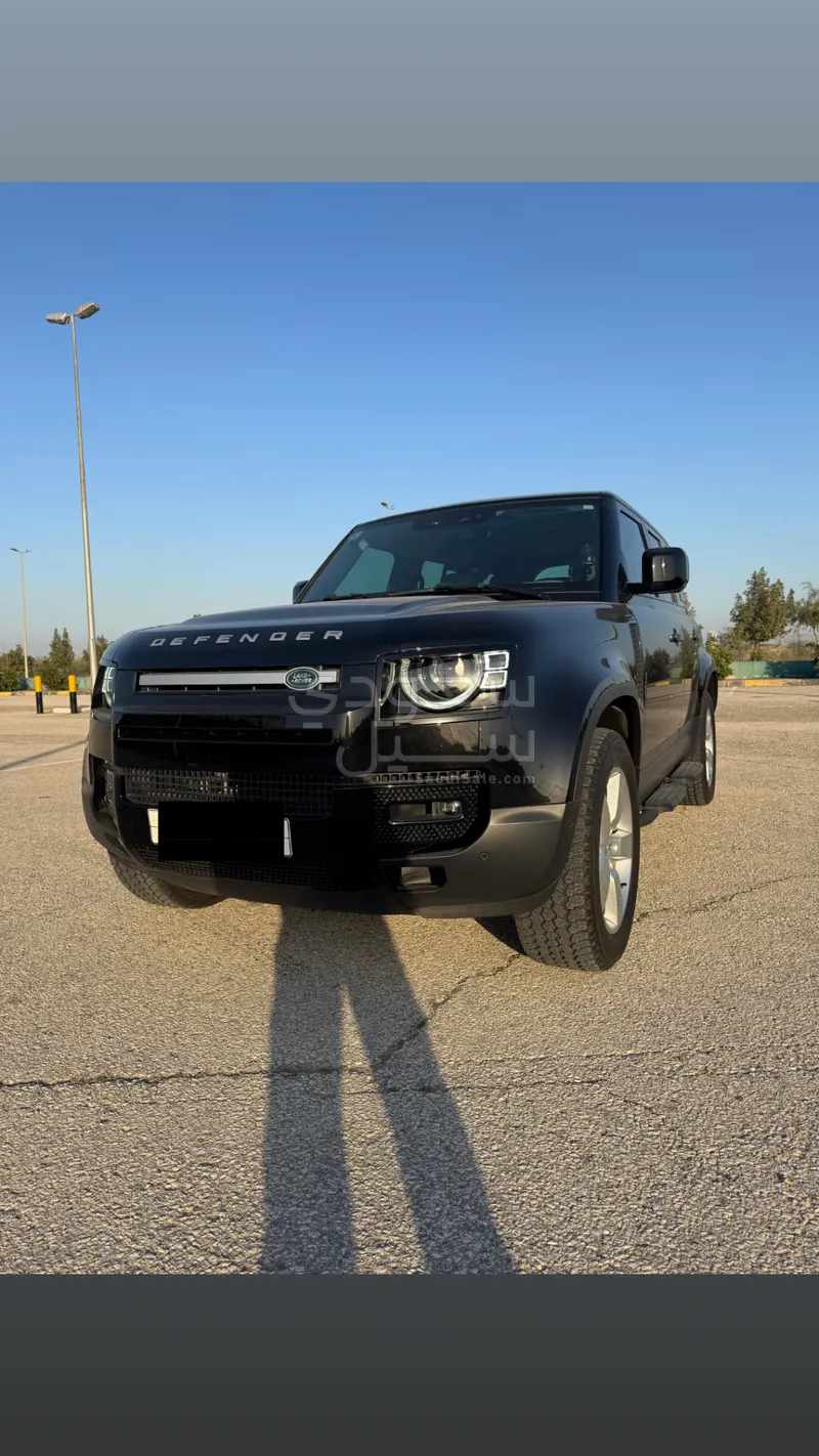 2023 لاند روفر ديفيندر 110