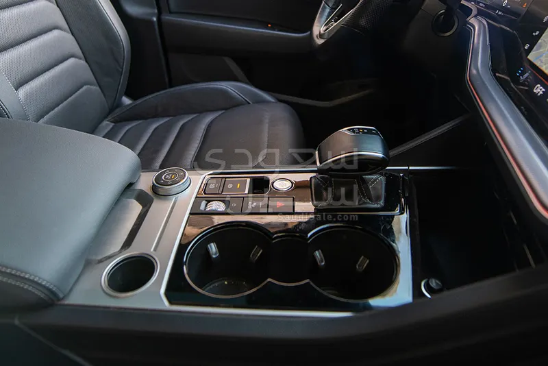 2021 فولكس واجن طوارق أر - لاين