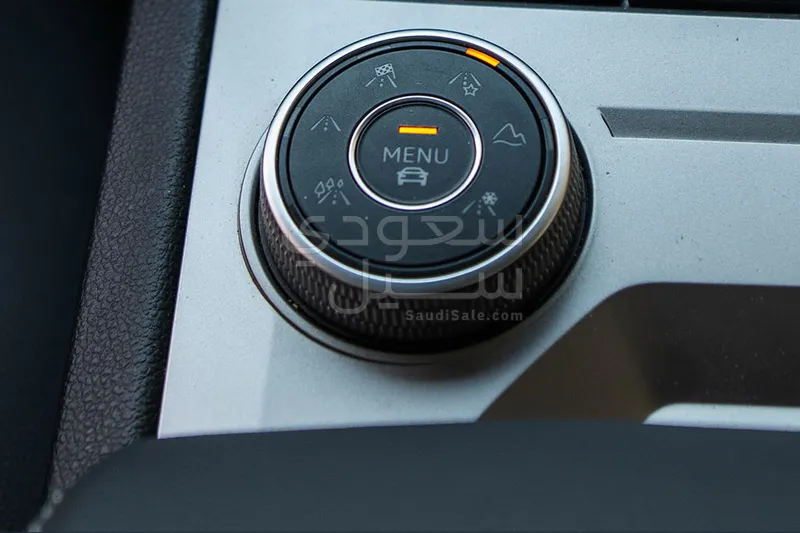 2021 فولكس واجن طوارق أر - لاين