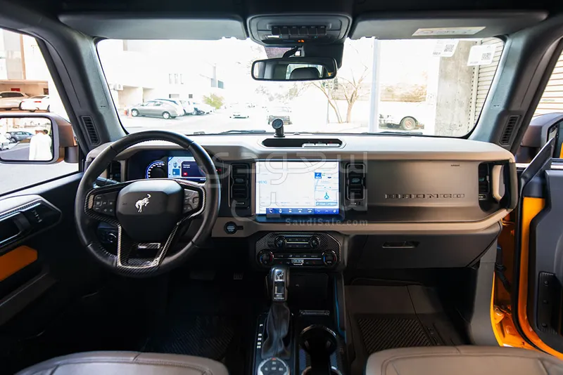 2021 فورد برونكو وايلد تراك