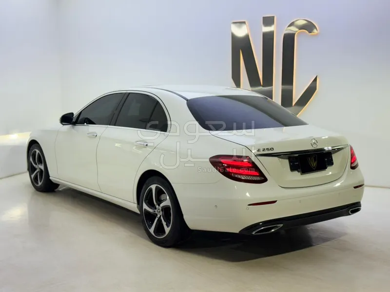 2020 مرسيدس - بنز إي 250