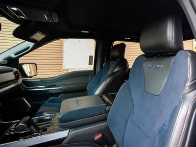 2022 فورد اف 150 رابتور