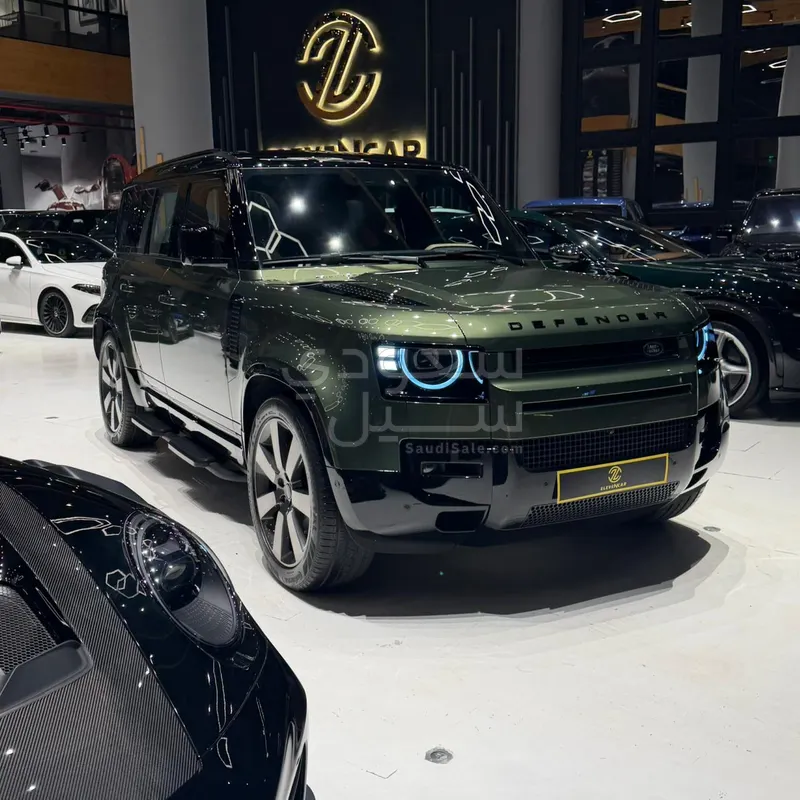 2026 لاند روفر ديفيندر اتش اس اي