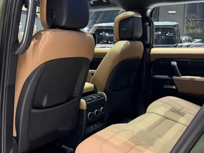 2026 لاند روفر ديفيندر اتش اس اي