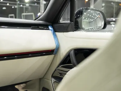 2025 لاند روفر رينج روفر اوتوبيوغرافي