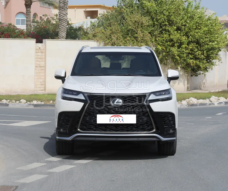 2022 Lexus LX 600