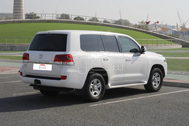 2021 Toyota Land Cruiser GXR