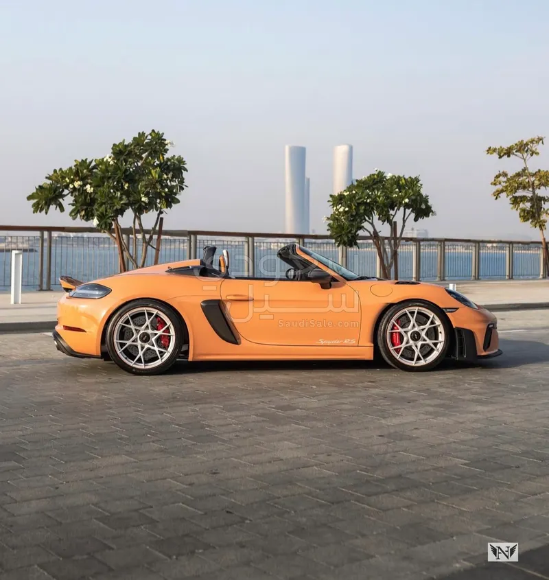 2025 بورش 718 سبايدر