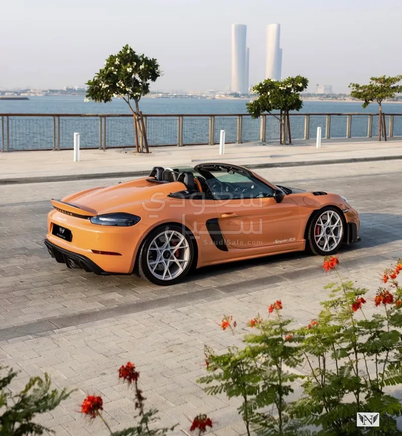 2025 بورش 718 سبايدر
