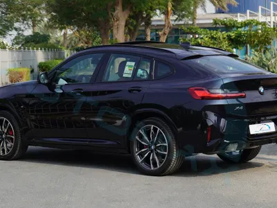 2025 بي ام دبليو الفئة اكس 4 ام كت